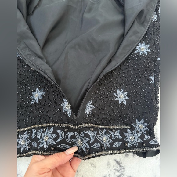 Vintage Cote d’Azur Black Beaded Top | Silk Floral Embroidery - Picture 10 of 15